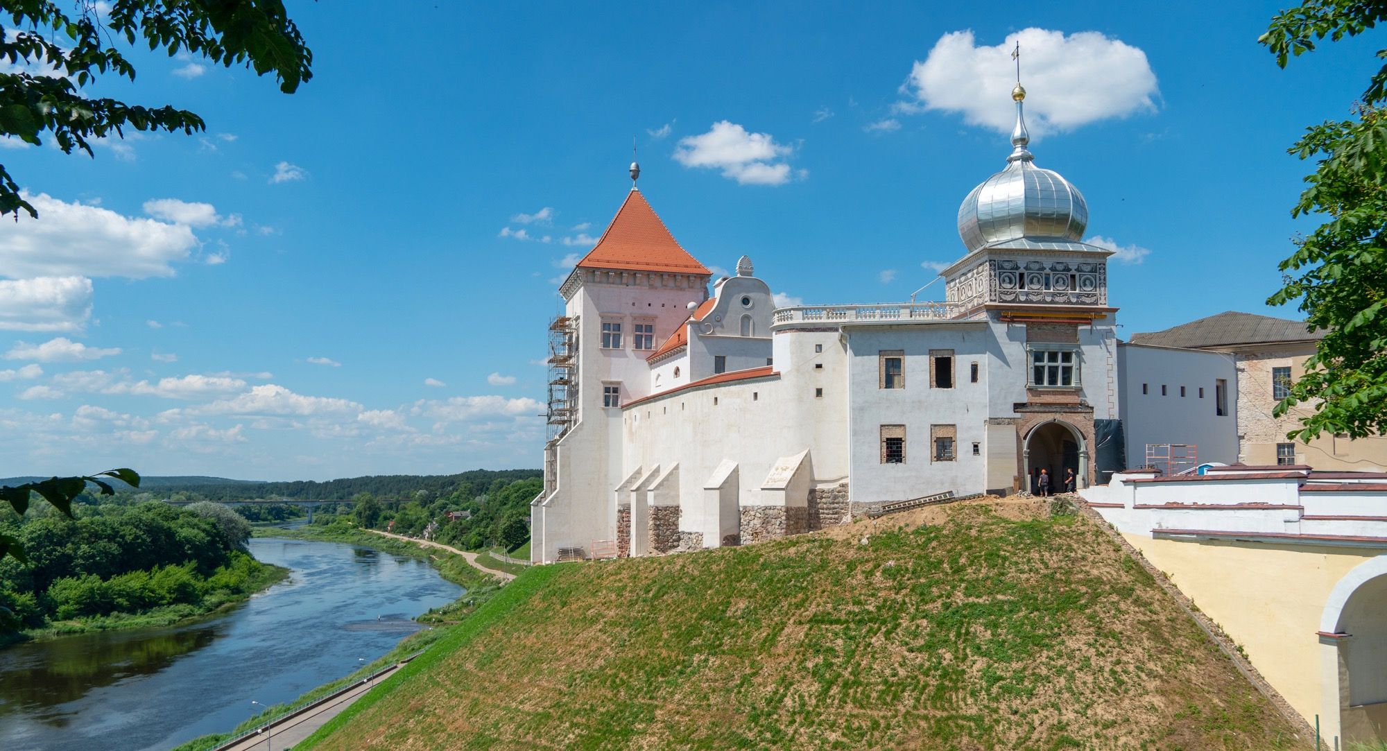 Пешеходная экскурсия по Гродно еженедельно — расписание, цены