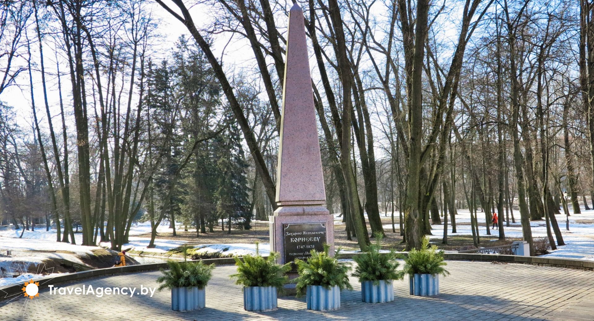 фото Памятник Захарию Корнееву