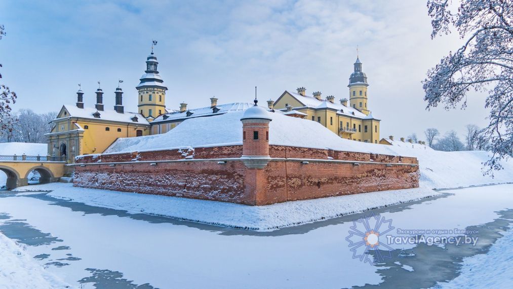 Дворцы и замки: Мир и Несвиж фото 